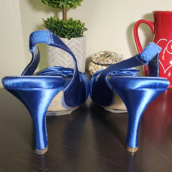 David's Bridal Michaelangelo Heels - Picture 6 of 14